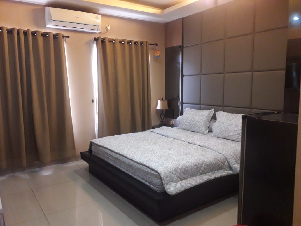 Rumah Disewakan Fully Furnished di Taman Menteng Lippo Cikarang